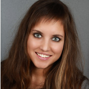 Dr. Nicole Kalemba